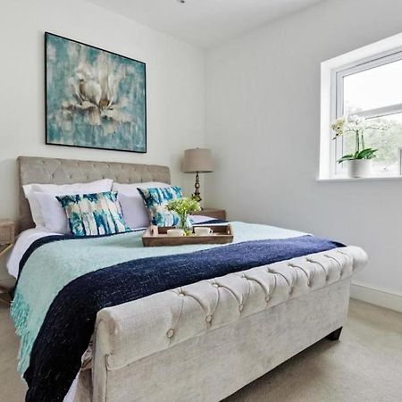Amazing 3 Bed Interior Designed House With Garden - 114 The Hervey London Exterior foto